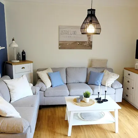 Seeschwalbe - Alte Schmiede Neugarmssiel Apartment *