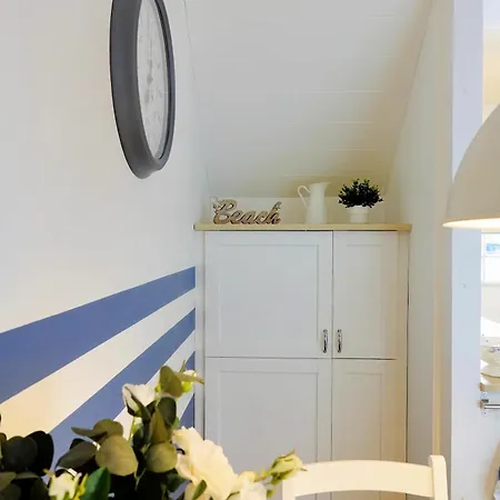 Seeschwalbe - Alte Schmiede Neugarmssiel Schillig